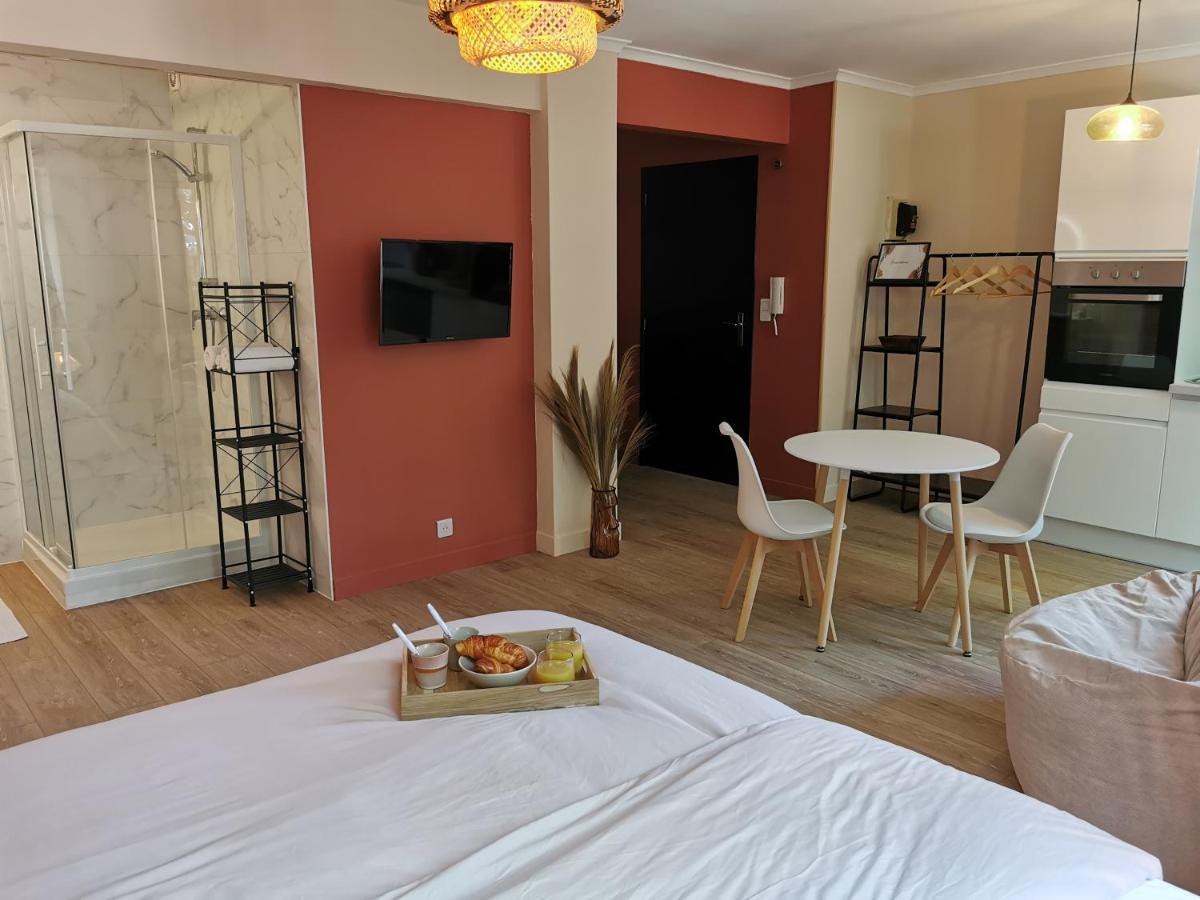 Studio Confort - Clim - Ascenseur Cavaillon Bagian luar foto