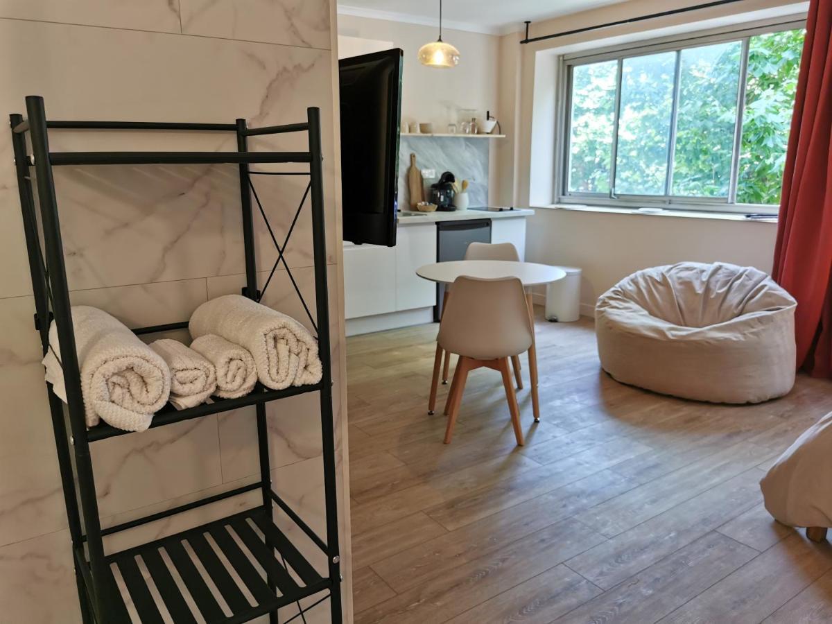 Studio Confort - Clim - Ascenseur Cavaillon Bagian luar foto